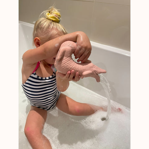 Scrunch Crocodile Jug  - child in bath